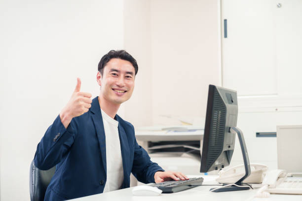 生意気で無愛想な後輩・恩田が絶倫甘えん坊になりまして???【THE猥談】hitomiで探すのは危険！無料で読む安全な方法はある？
